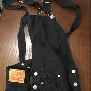 Levi’s overalls