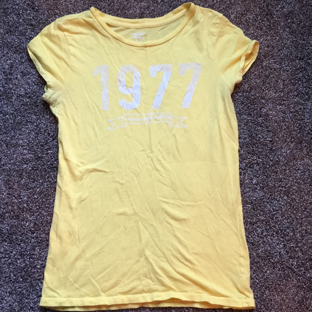 American eagle t-shirt