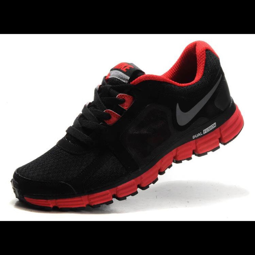 Nike Dual Fusion
