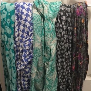 5 Assorted Patterned Scarves