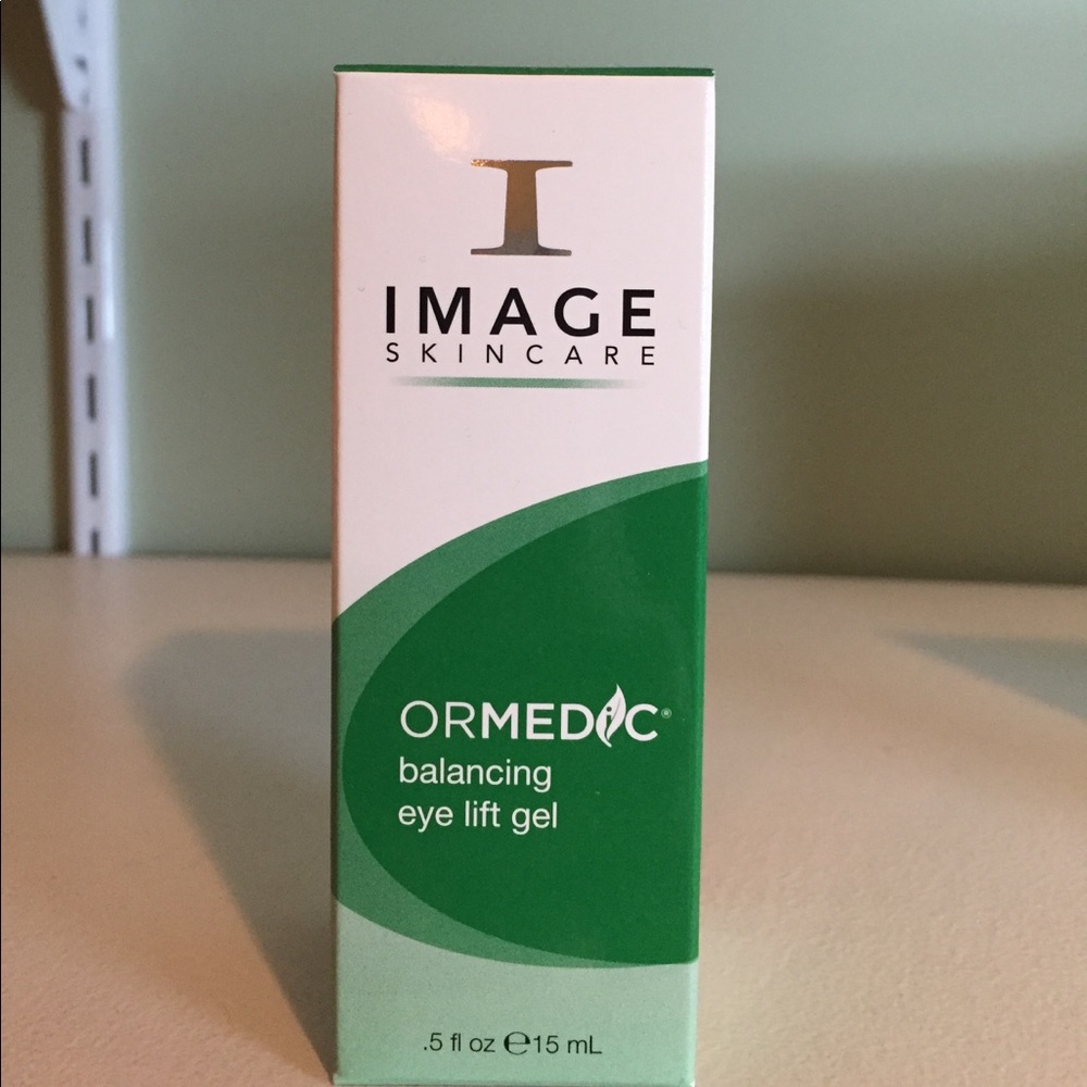 Balancing eye lift gel