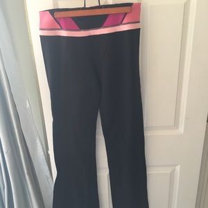 Lululemon yoga pants