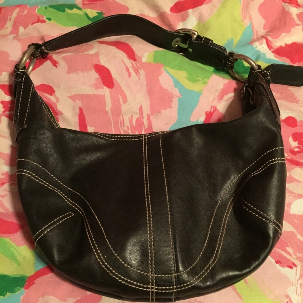 GUC coach bag
