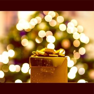 FREE GIFTS FOR CHRISTMAS 🎄