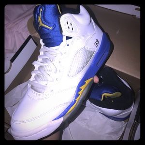 Jordan's retro 5s
