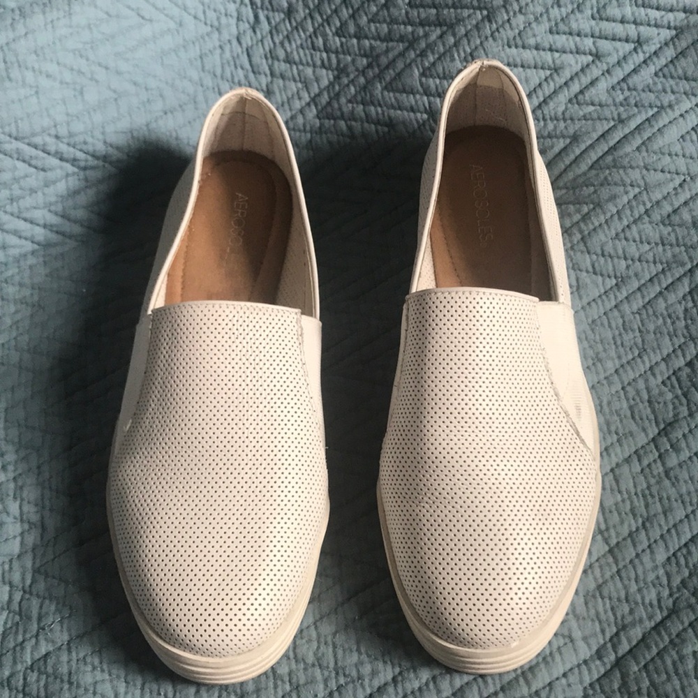 Aerosoles white slip on sneakers