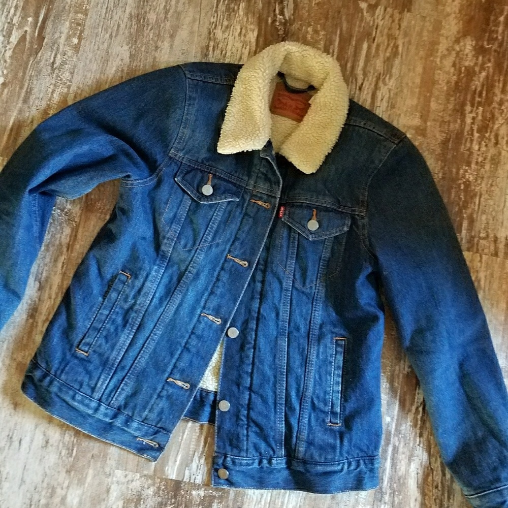 Women's Levi denim Sherpa Jacket