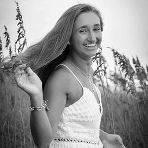 Meet your Posher, Jillian