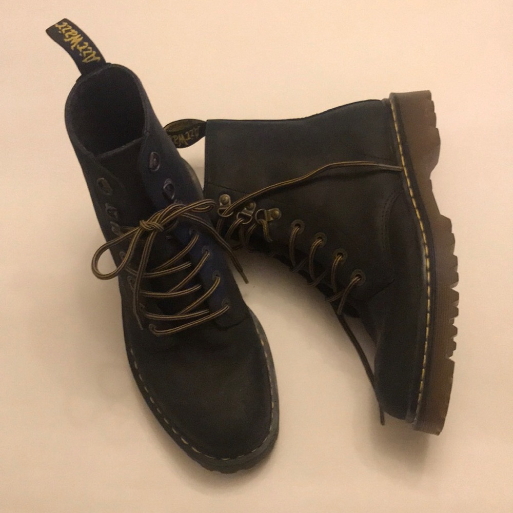Dr Martens Luana Combat Boot in Wyoming Black
