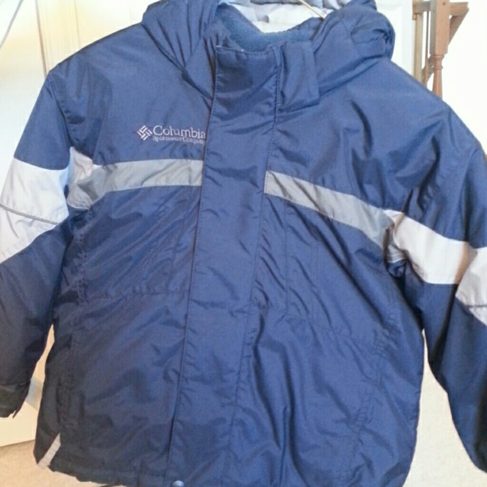 Columbia hooded coat sz 4-5.