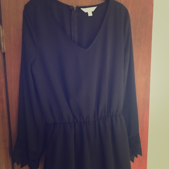 Black romper with sleeve detail - Picture 1 of 5