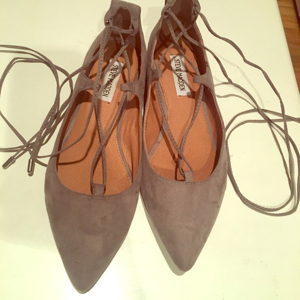 Steve Madden lace up ballet flat