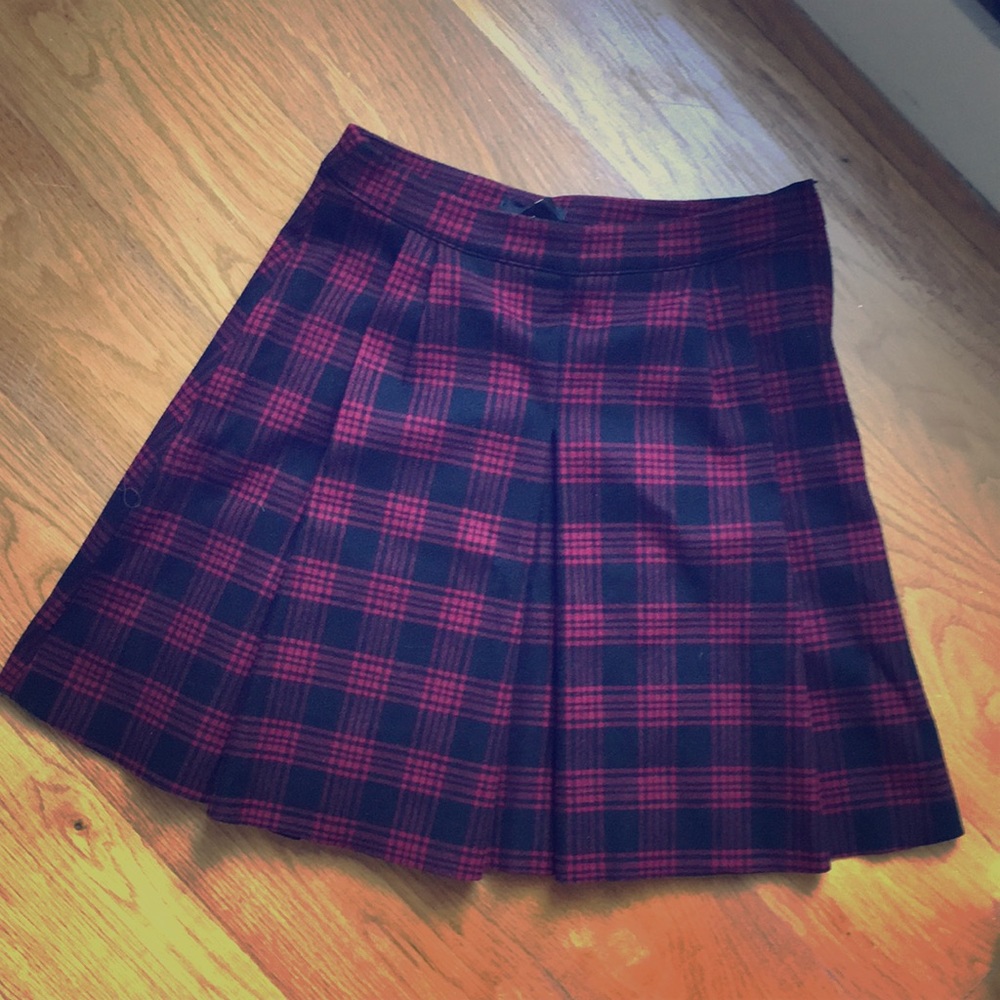 Plaid skirt.