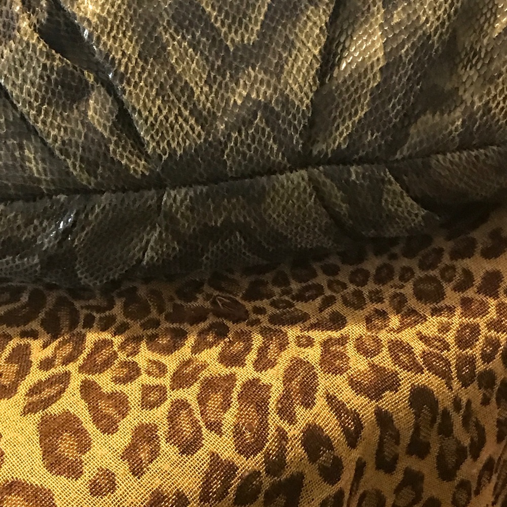 VERA WANG GREEN SNAKESKIN HANDBAG NWT - Picture 5 of 6