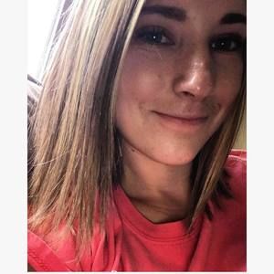 Meet your Posher, Macie