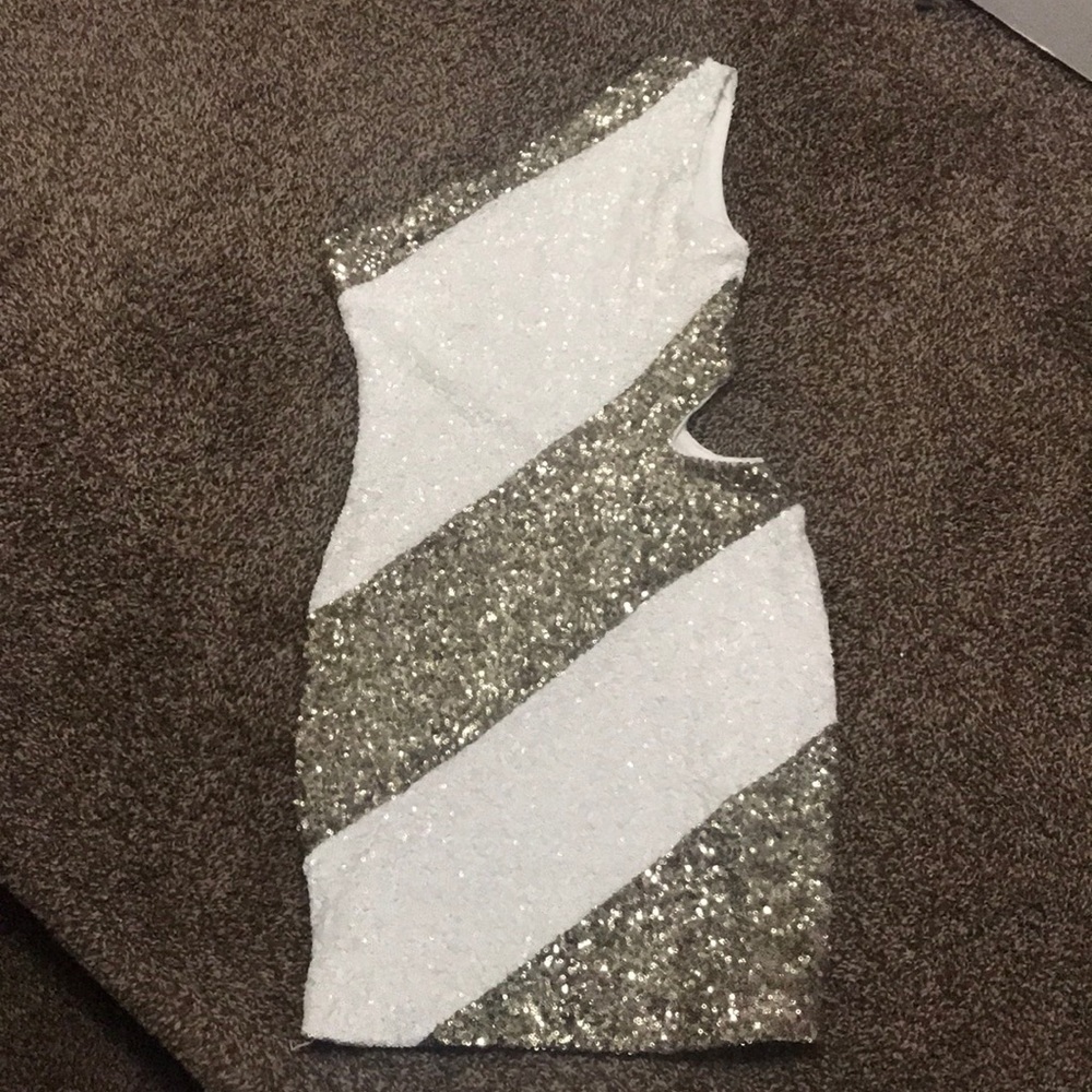 Bebe Sequin Cutout Dress Sz Small