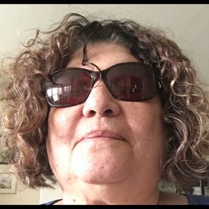 Meet your Posher, Joyce