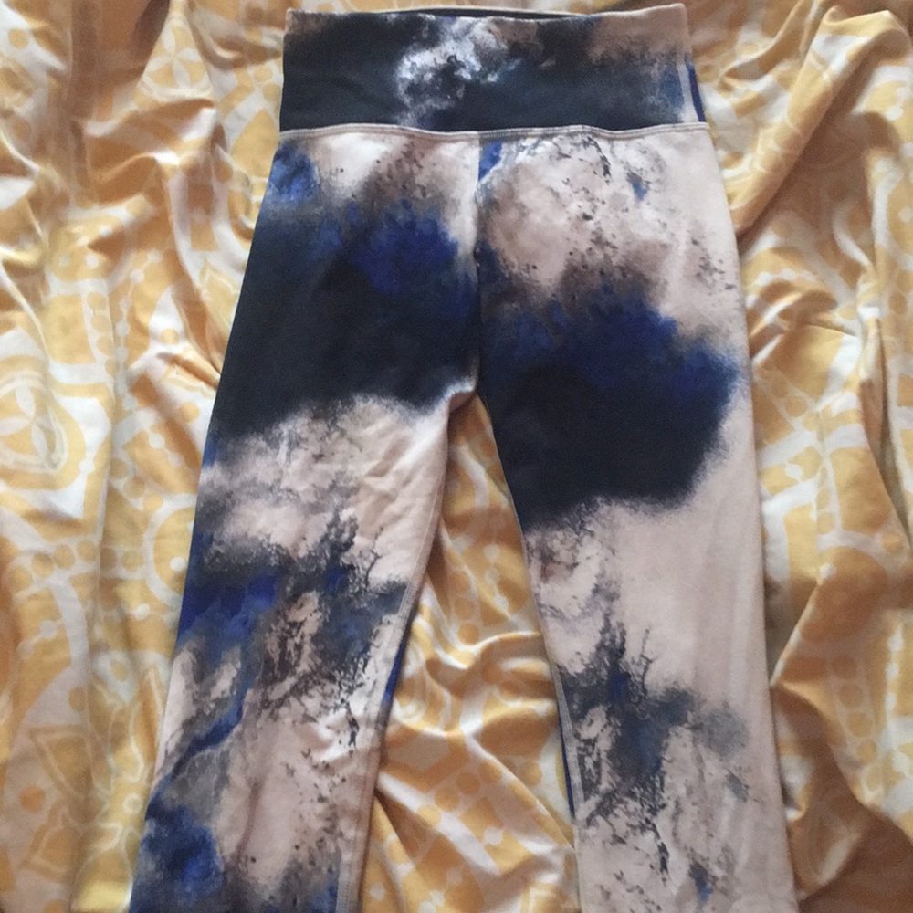 Size 2 wunder under pants super rare print