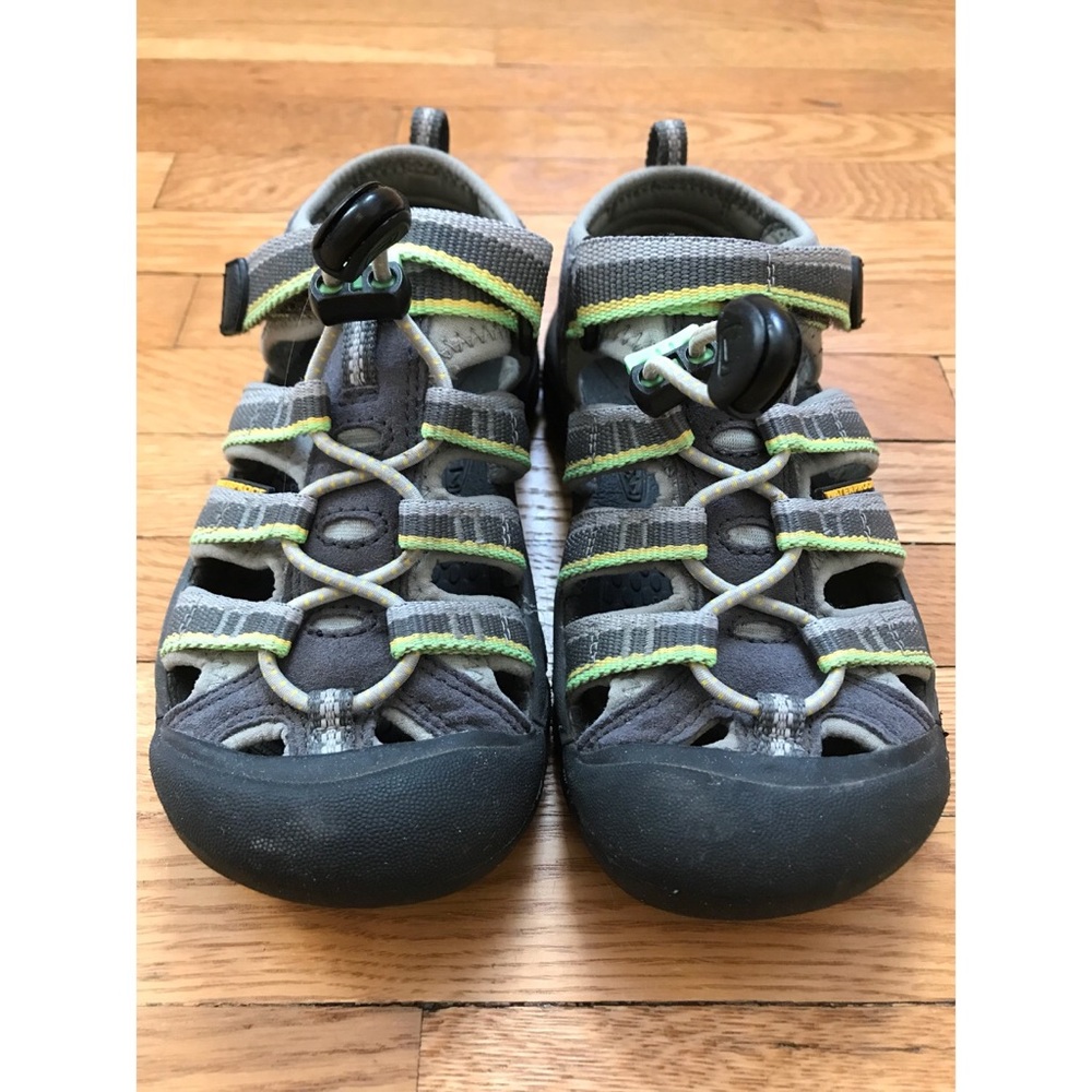 Boys Keen Shoes