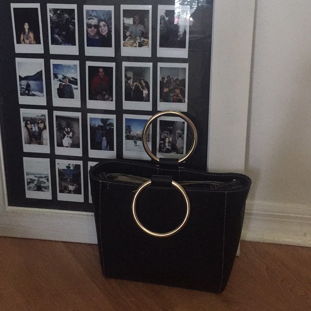 Never used mango purse 👛