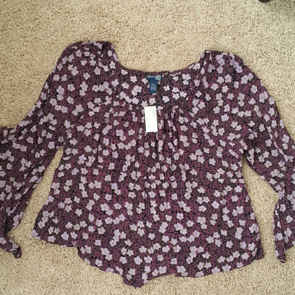 Lane Bryant Bell sleeved blouse size 22/24