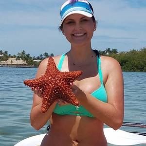 Meet your Posher, Jheri