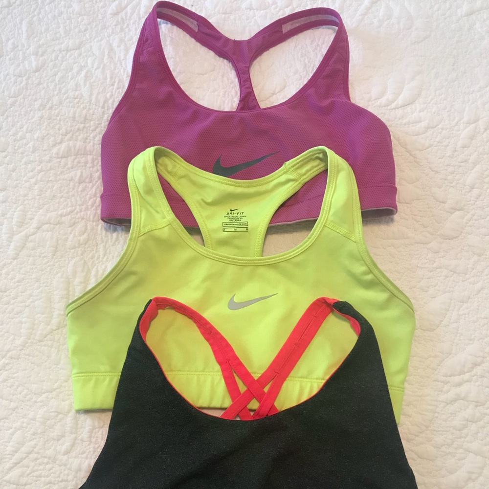 💥Bundle of 3 Nike sports bras💥