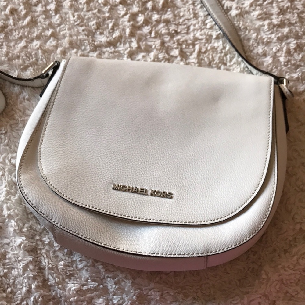 White Michael Kors Crossbody Purse