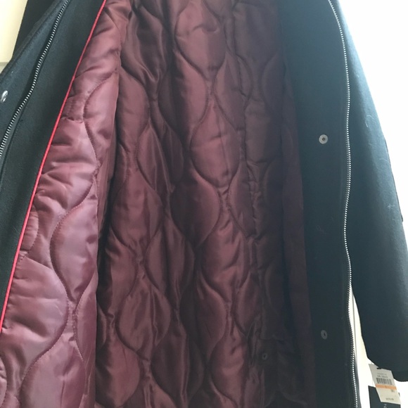 Tommy Hilfiger Winter Jacket - Picture 3 of 6