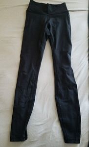 LULULEMON LEGGINGS SIZE 2