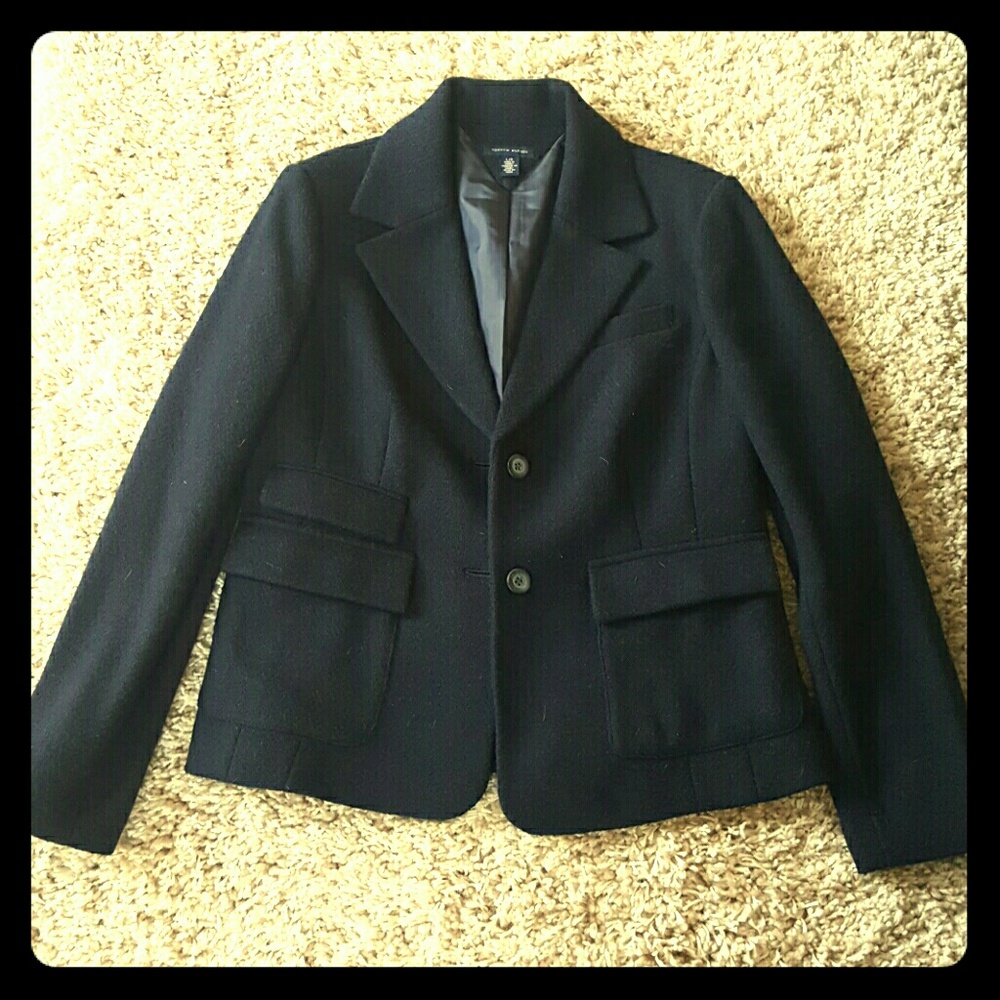 never worn navy blue wool blazer