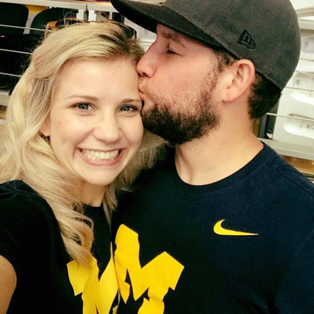 Meet your Posher, Abbey