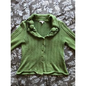 Cabo Green Cardigan With Appliqué Knit Flowers
