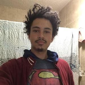 Meet your Posher, Logan