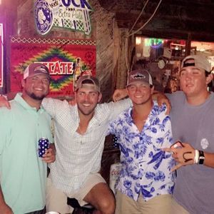 Meet your Posher, Taylor