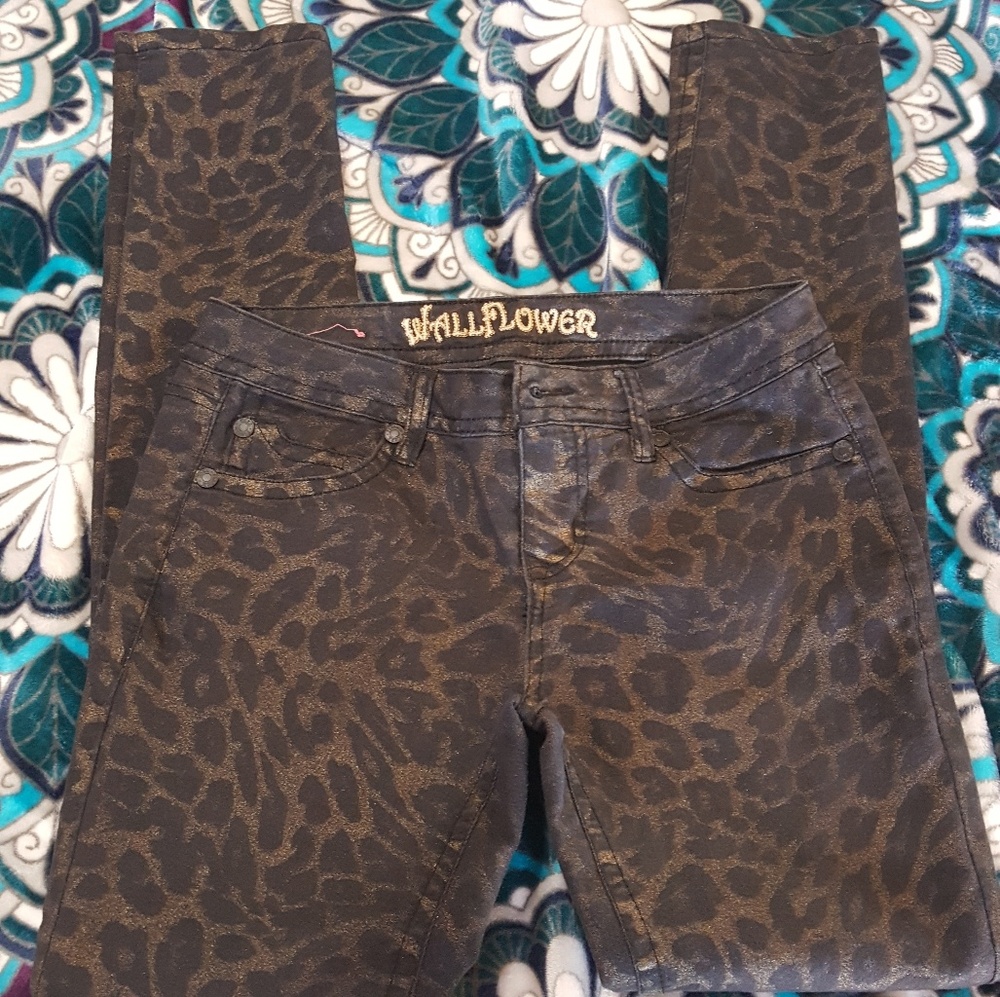Wallflower skinny pants