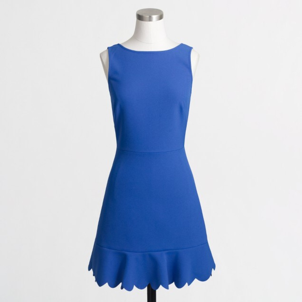 Scalloped drop-hem dress