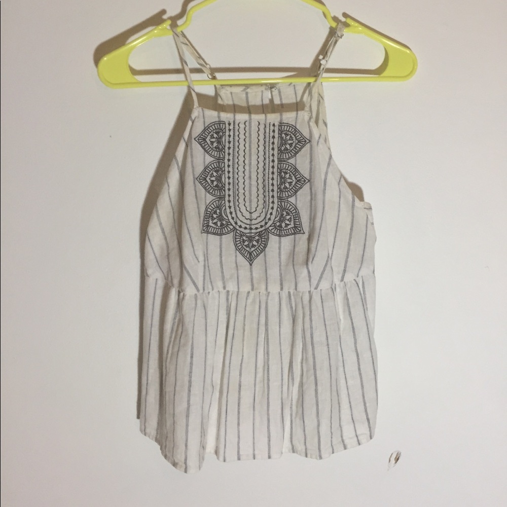 BCBG Embroidered tank