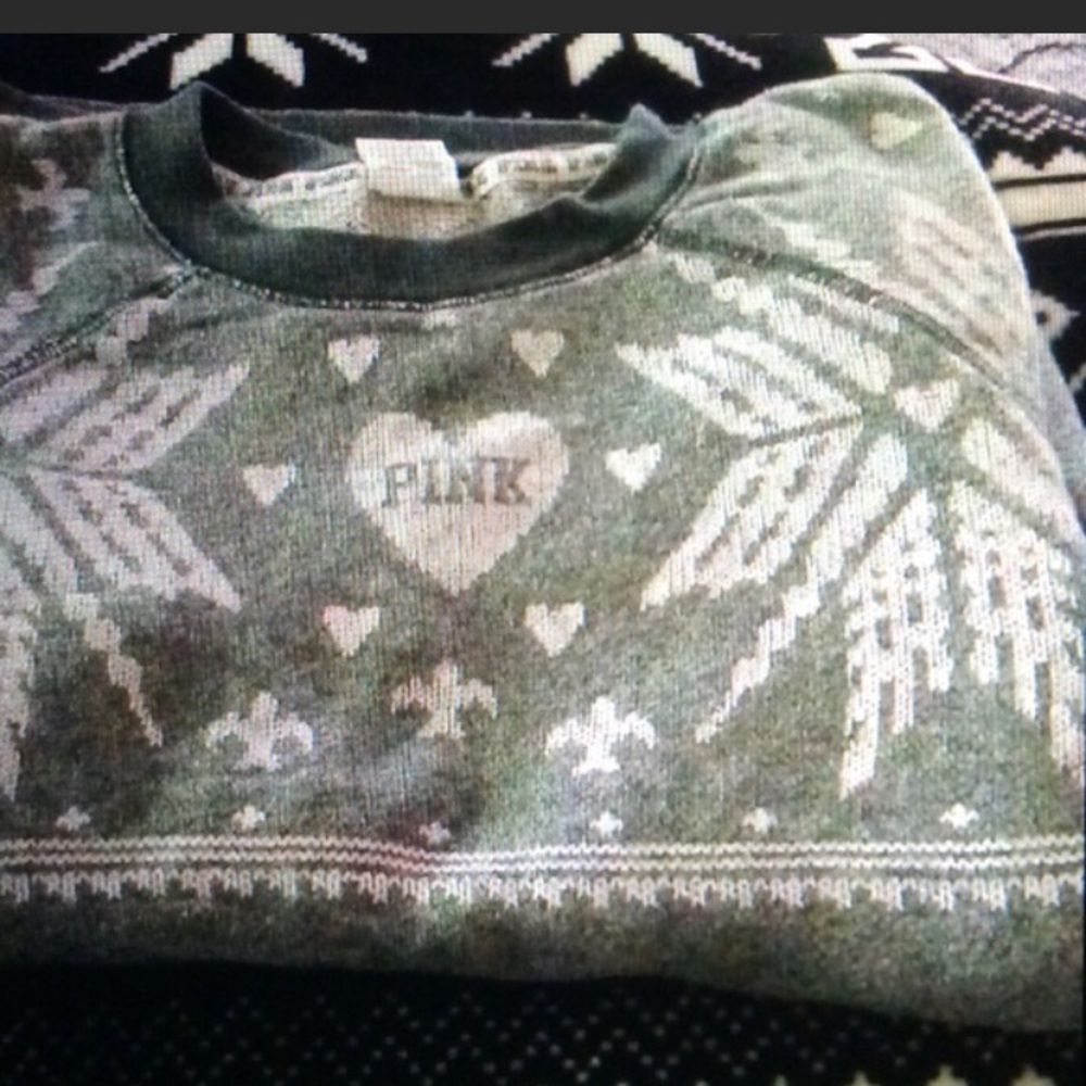EUC-VS Pink Holiday Sweater