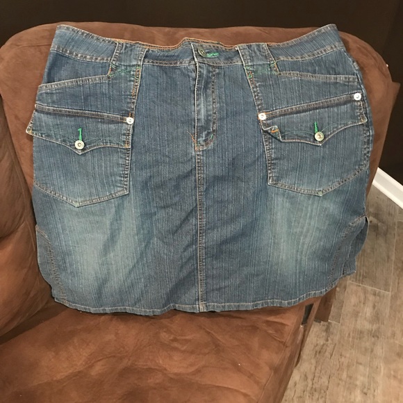 Size 18 plus skirt bundle - Picture 1 of 7
