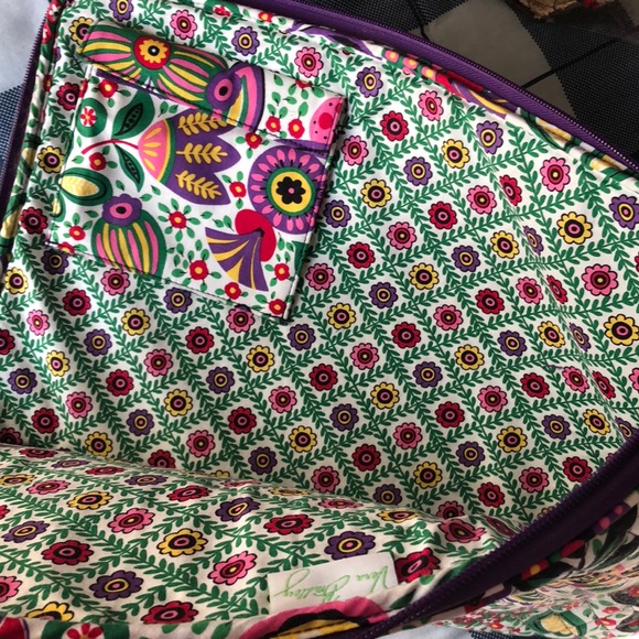 Large Vera Bradley laptop case - Picture 3 of 3