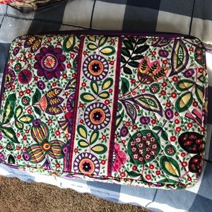 Large Vera Bradley laptop case