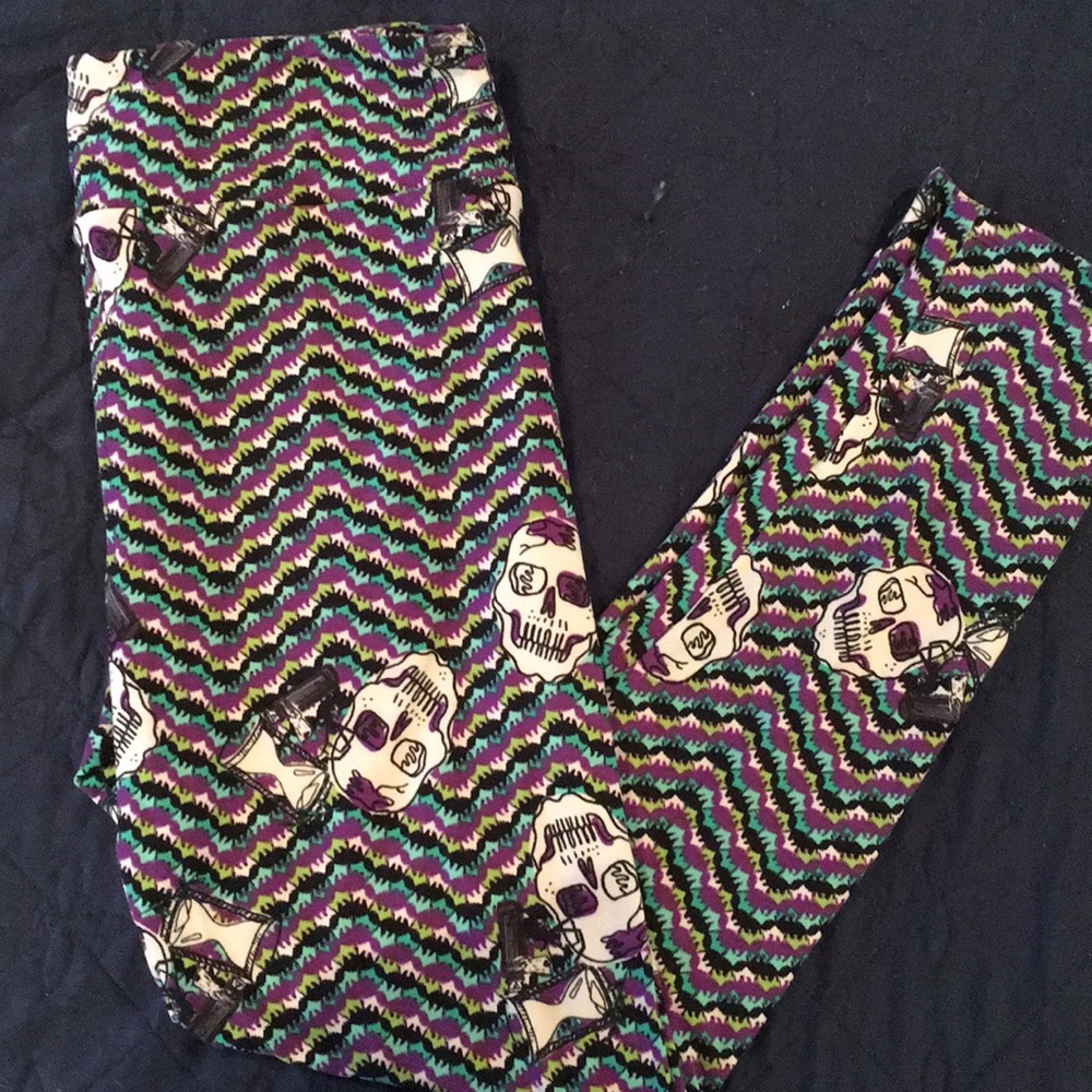 Lularoe Skull Leggings TC New
