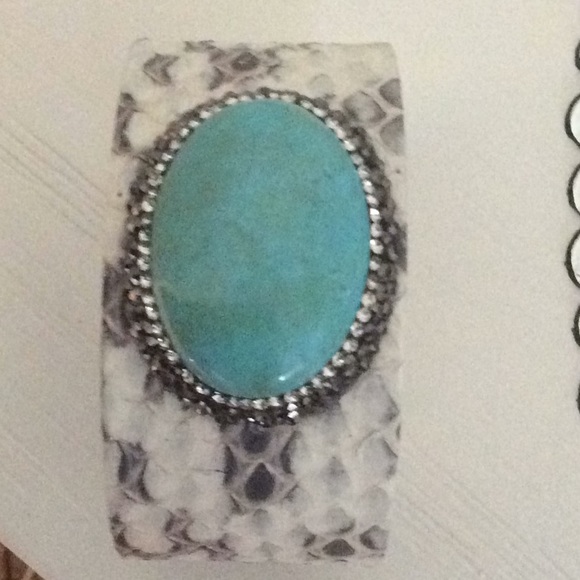 Leather and turquoise cuff-last one! - Picture 3 of 3