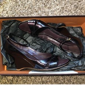 🎀FINAl SALE🎀Louis Vuitton sandals