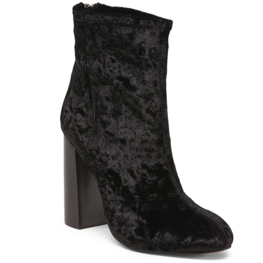 NWT BLACK VELVET French Connection Booties - Picture 3 of 6