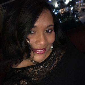 Meet your Posher, Carin