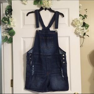 🎉Sale🎉 Modcloth overalls in L