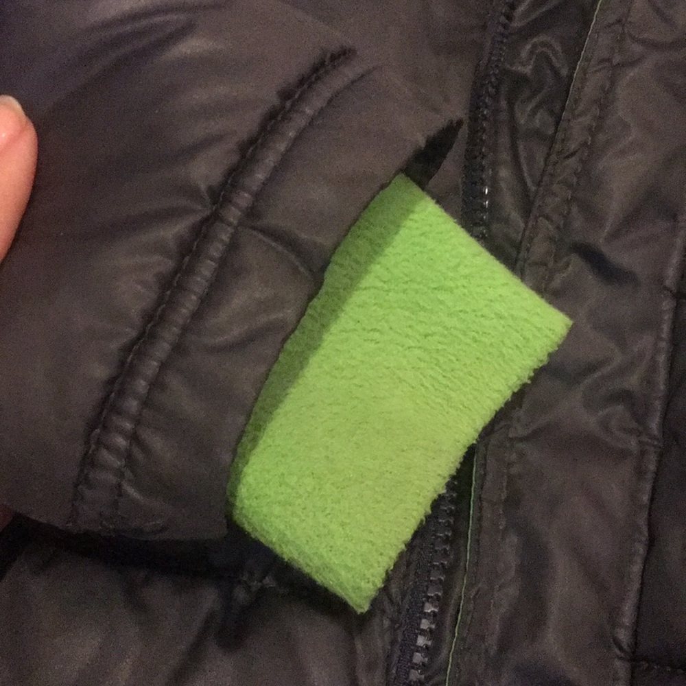 Old Navy Puffer Size 3T❄️Super Warm - Picture 2 of 6