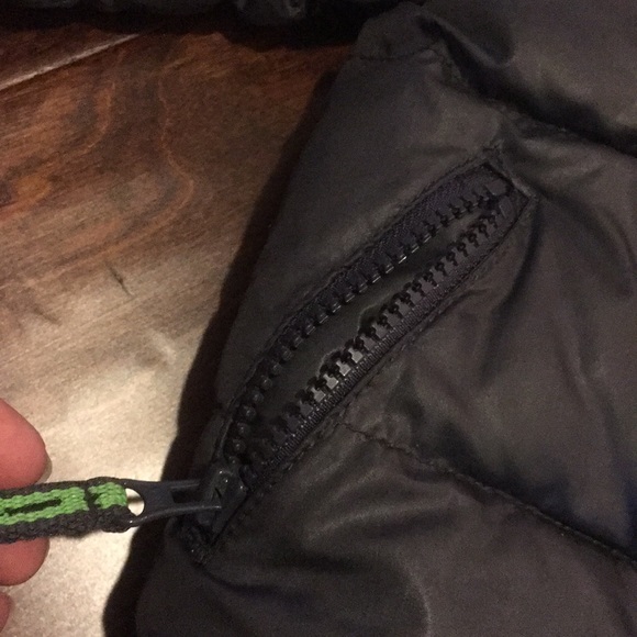 Old Navy Puffer Size 3T❄️Super Warm - Picture 4 of 6